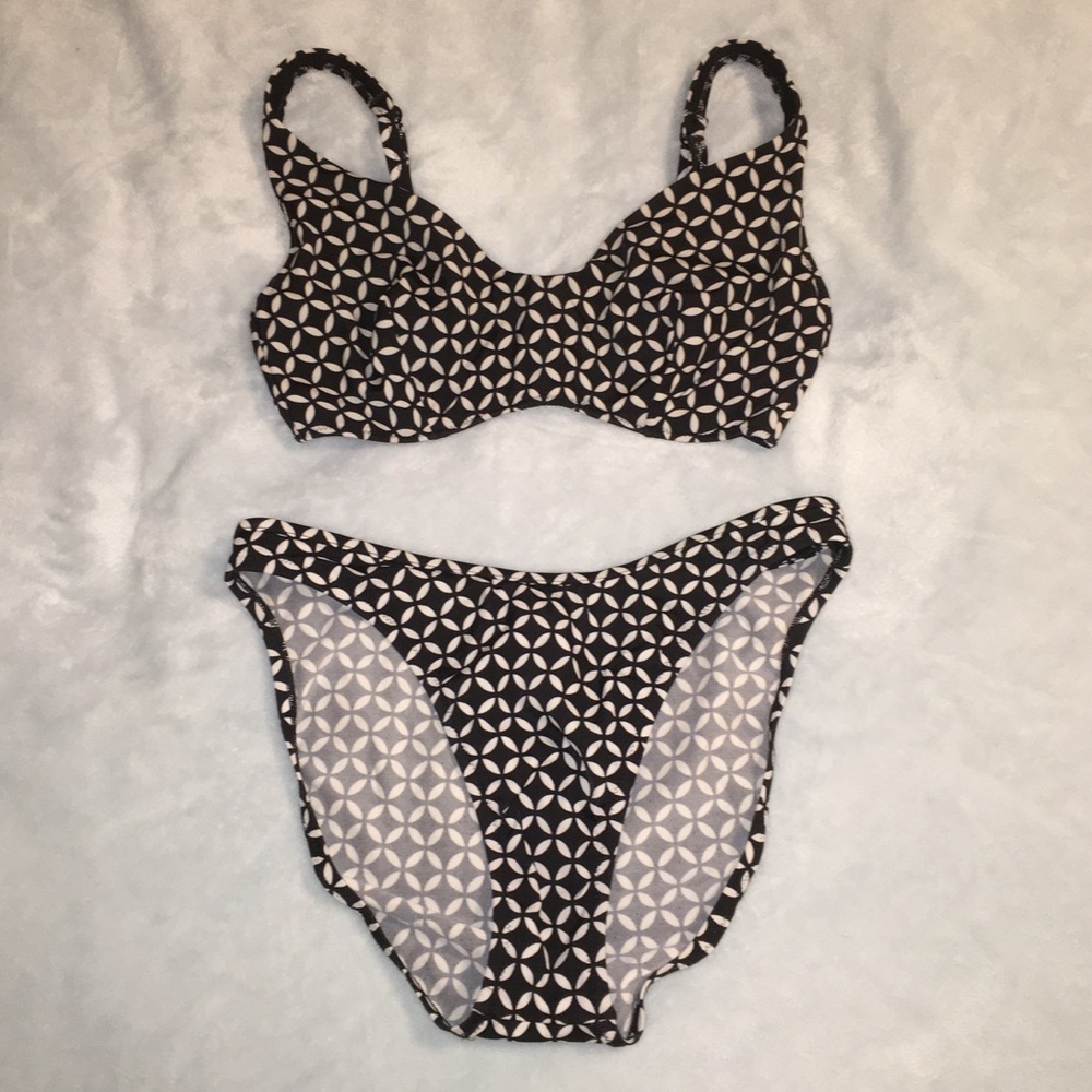 Bikini set // Victoria’s Secret